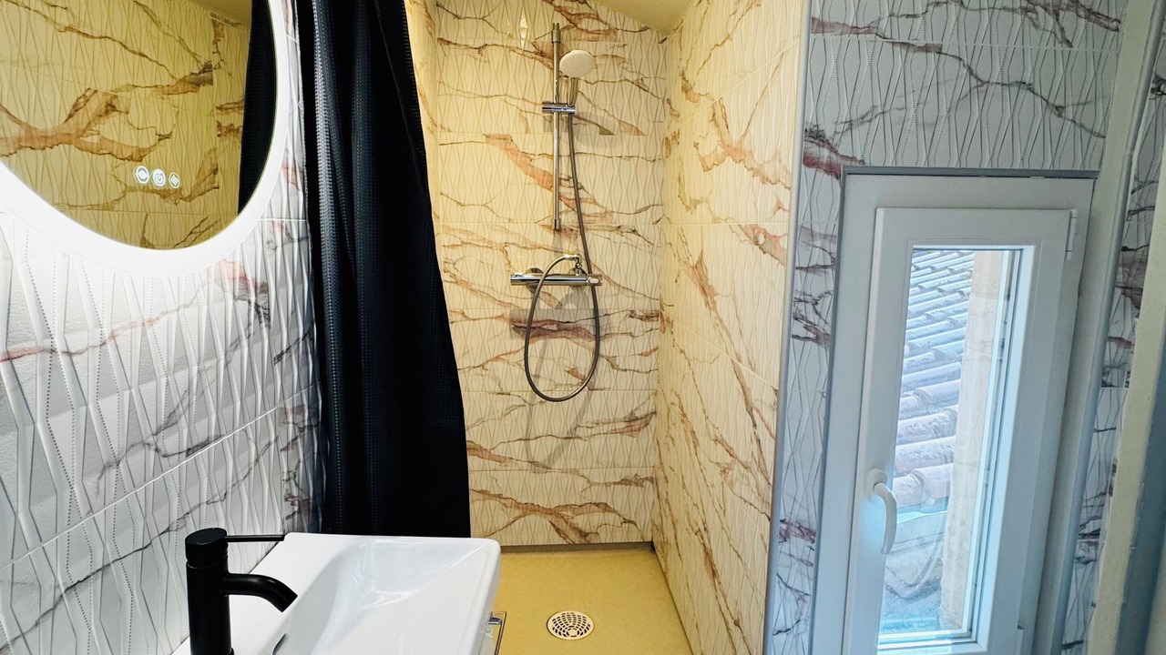 Photo of Bathroom in Brives-Charensac