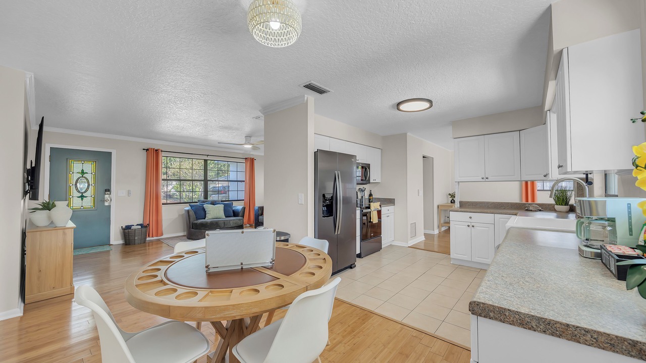 Photo of Kitchen in Dolphin's Cove
