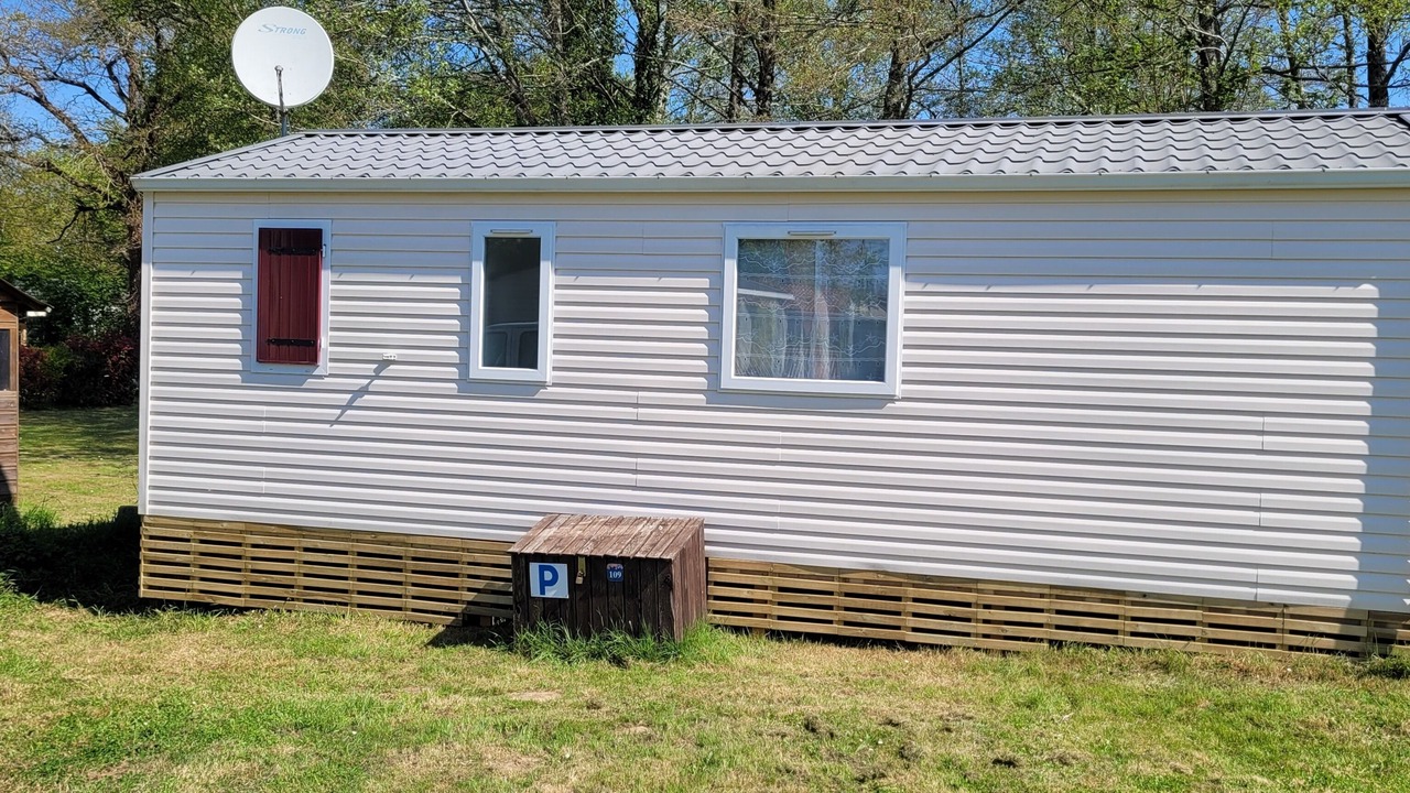 Photo of Outdoor in Avrille