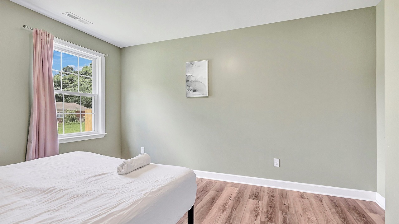 Photo of Bedroom in Huntsville