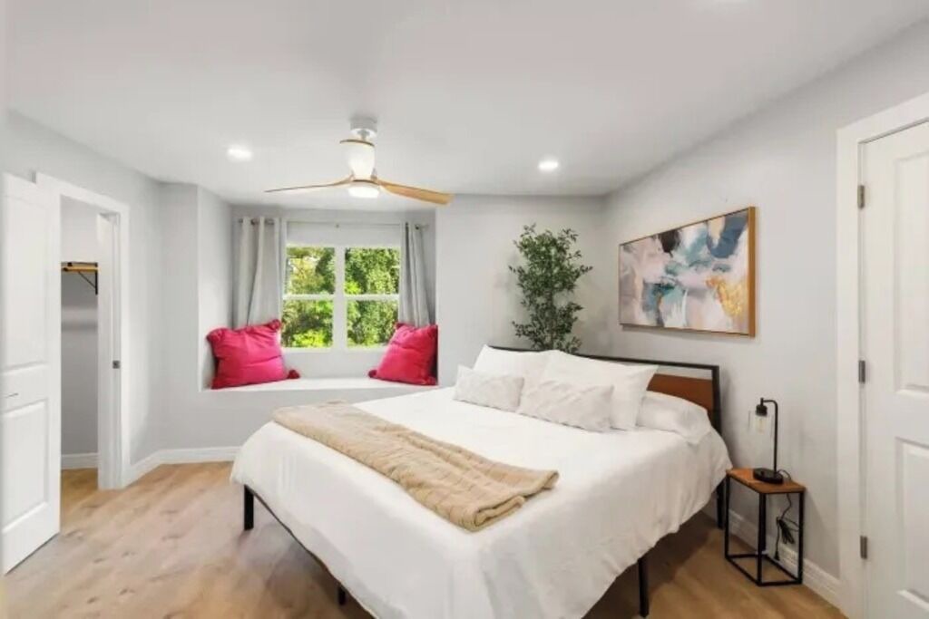 Photo of Bedroom in Spring Branch West