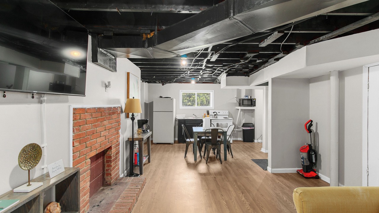 Photo of Livingroom in New Castle