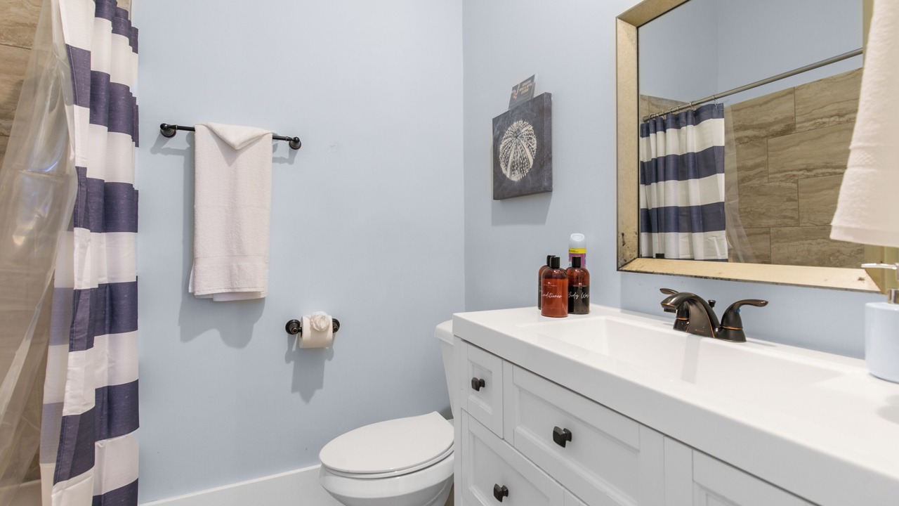 Photo of Bathroom in Crestline Heights
