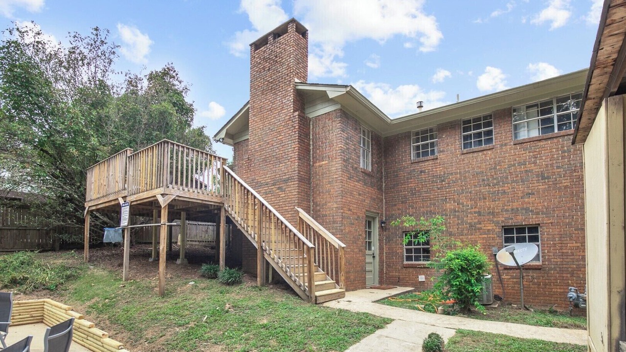 Photo of Bedroom in Forestdale
