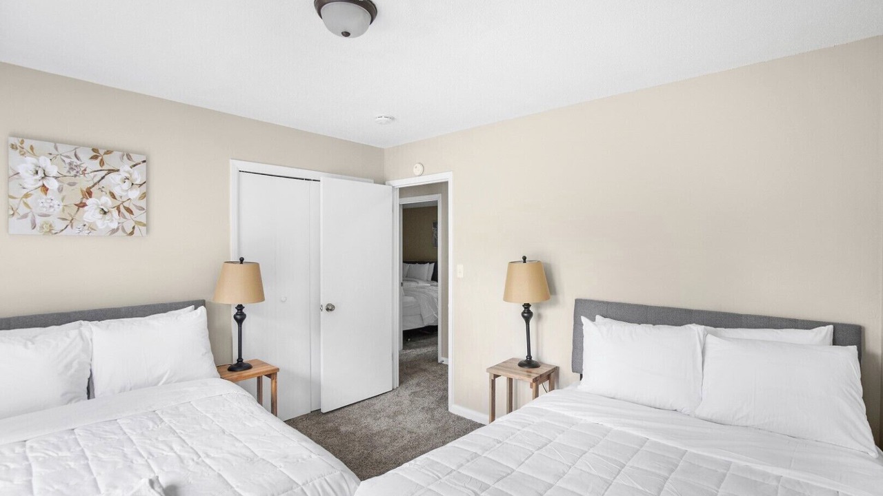 Photo of Bedroom in Forestdale