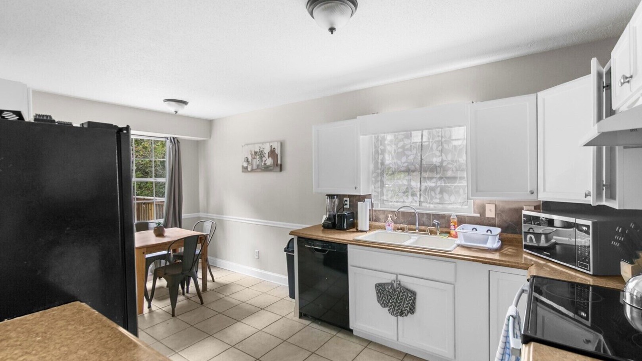 Photo of Kitchen in Forestdale