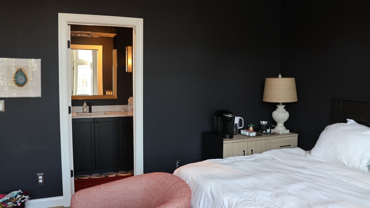 Photo of Bedroom in Lindridge-Martin Manor