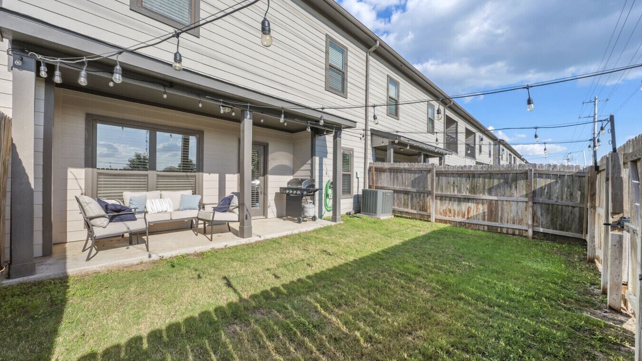 Photo of Patio Balcony in Wellborn