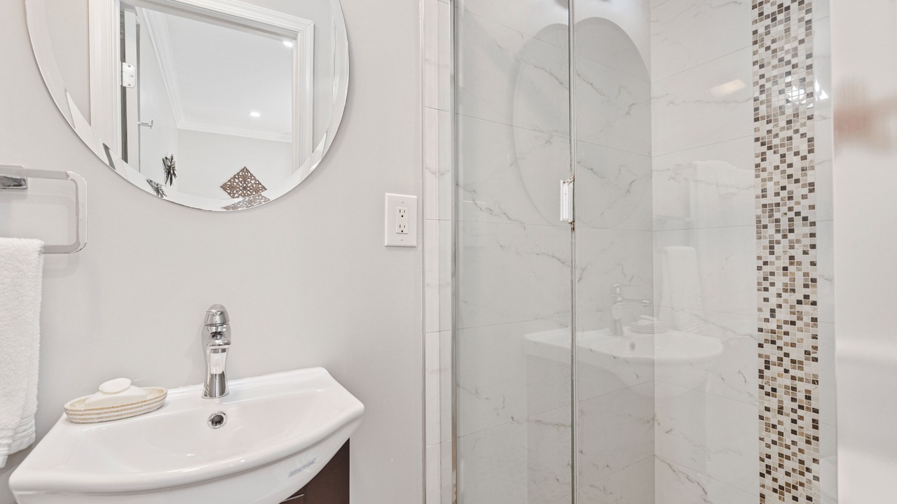 Photo of Bathroom in National Harbor