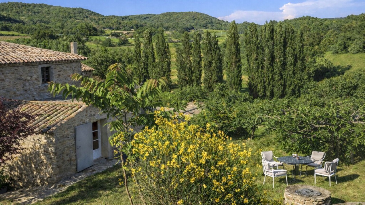 Photo of Outdoor in Saint-Montan