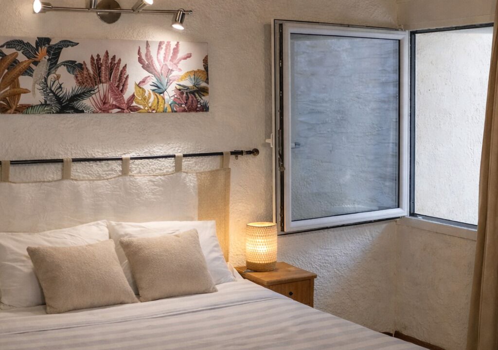 Photo of Bedroom in Saint-Montan