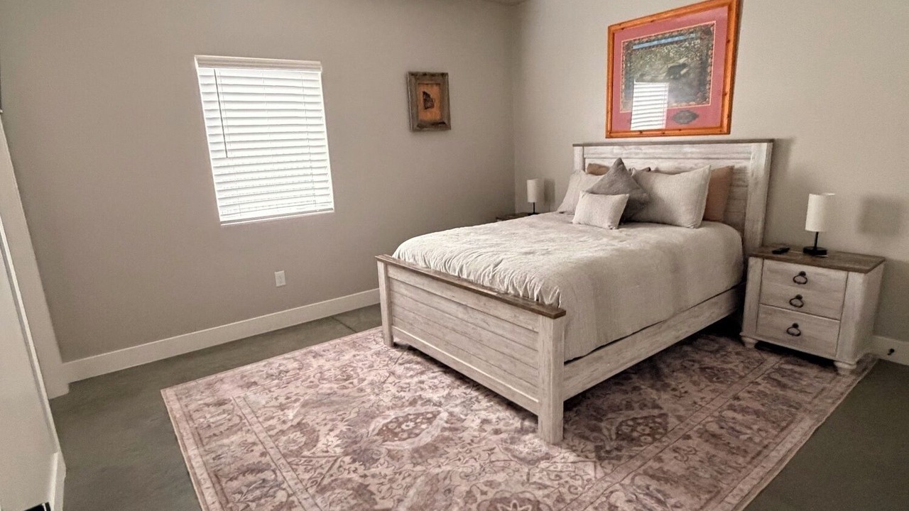 Photo of Bedroom in Delta