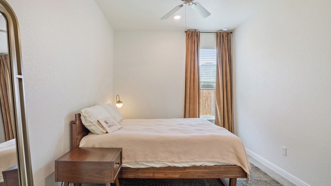 Photo of Bedroom in Temple