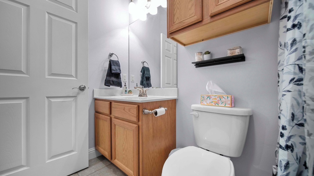 Photo of Bathroom in Coffee City
