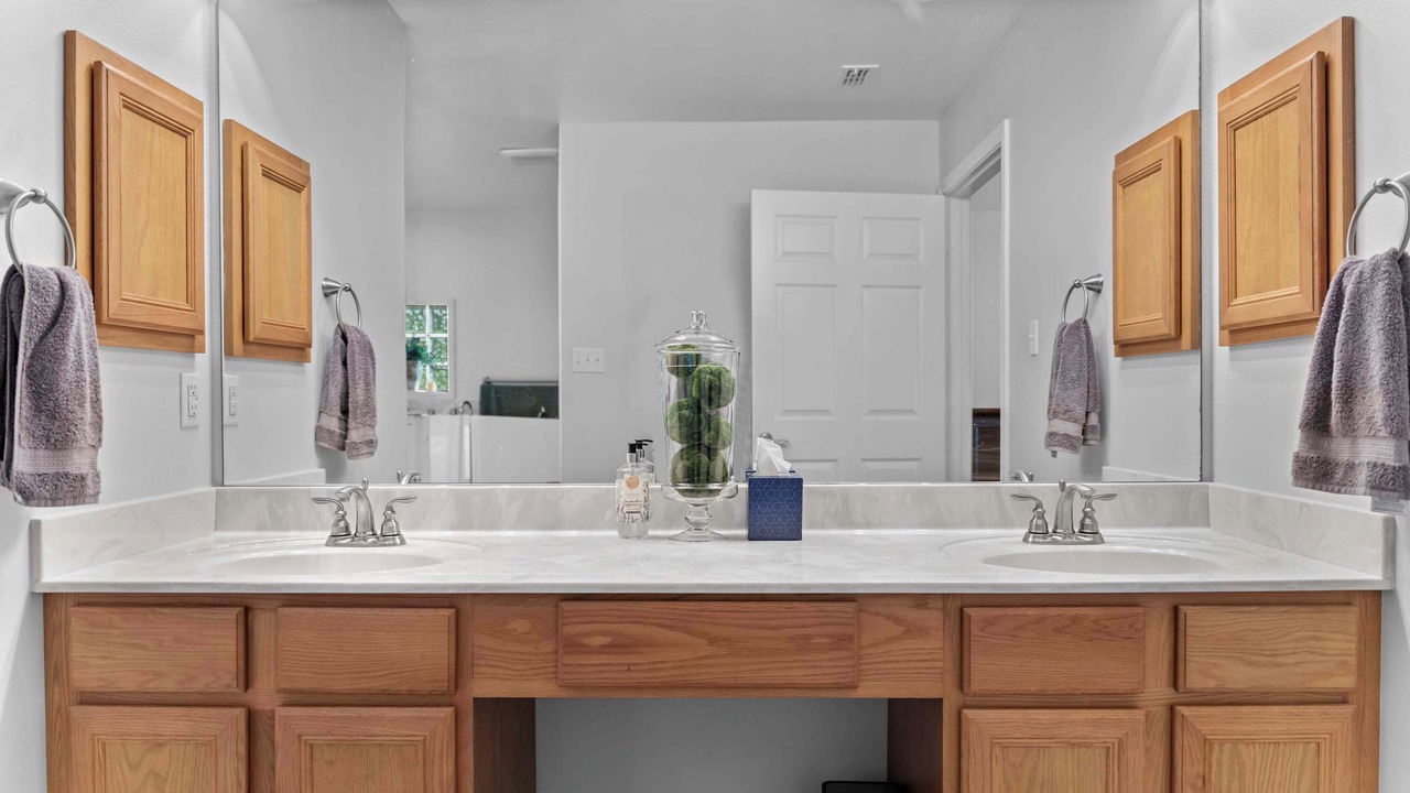 Photo of Bathroom in Coffee City