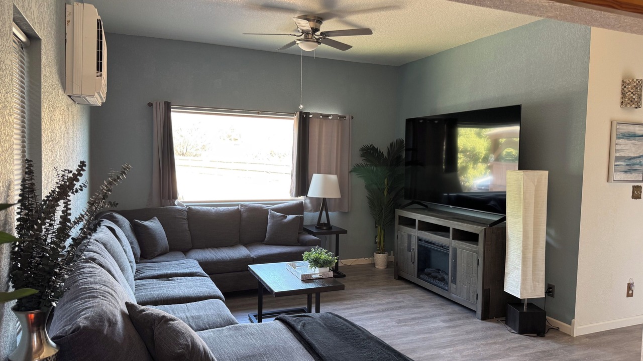 Photo of Livingroom in West Sedona