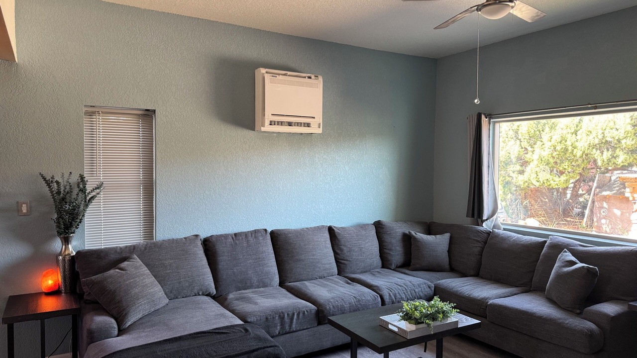 Photo of Livingroom in West Sedona