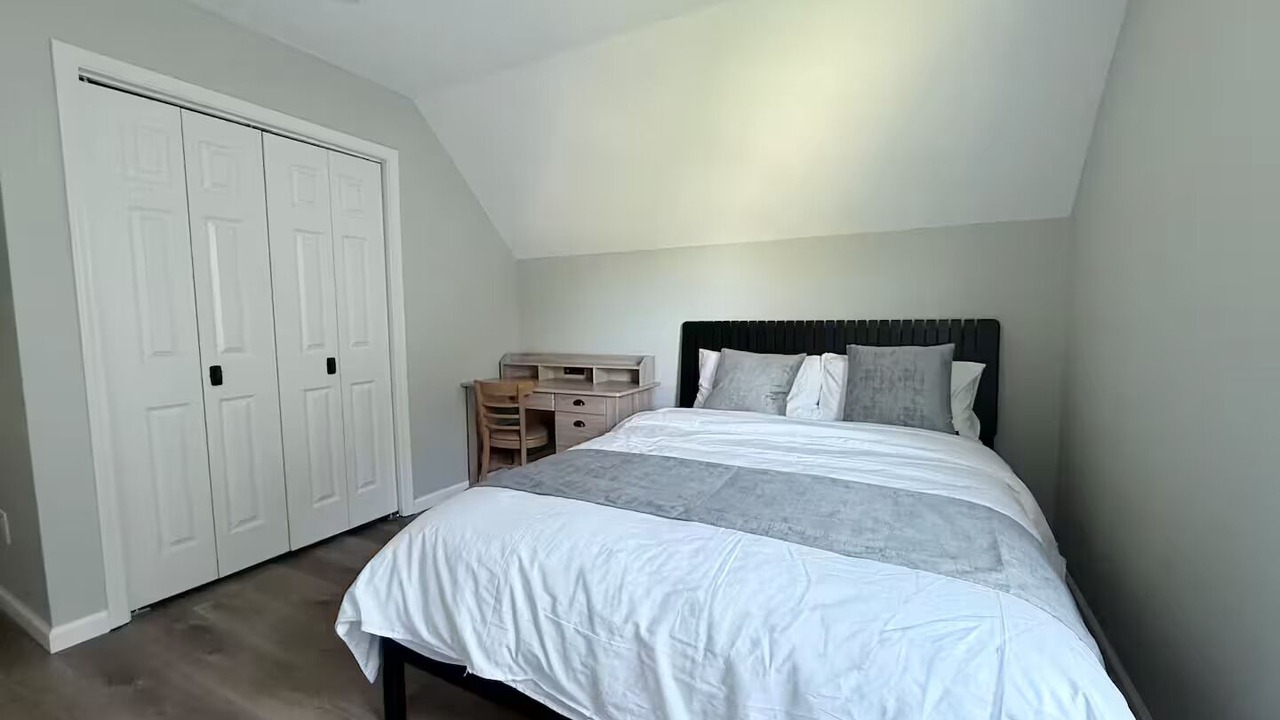 Photo of Bedroom in Overland Park