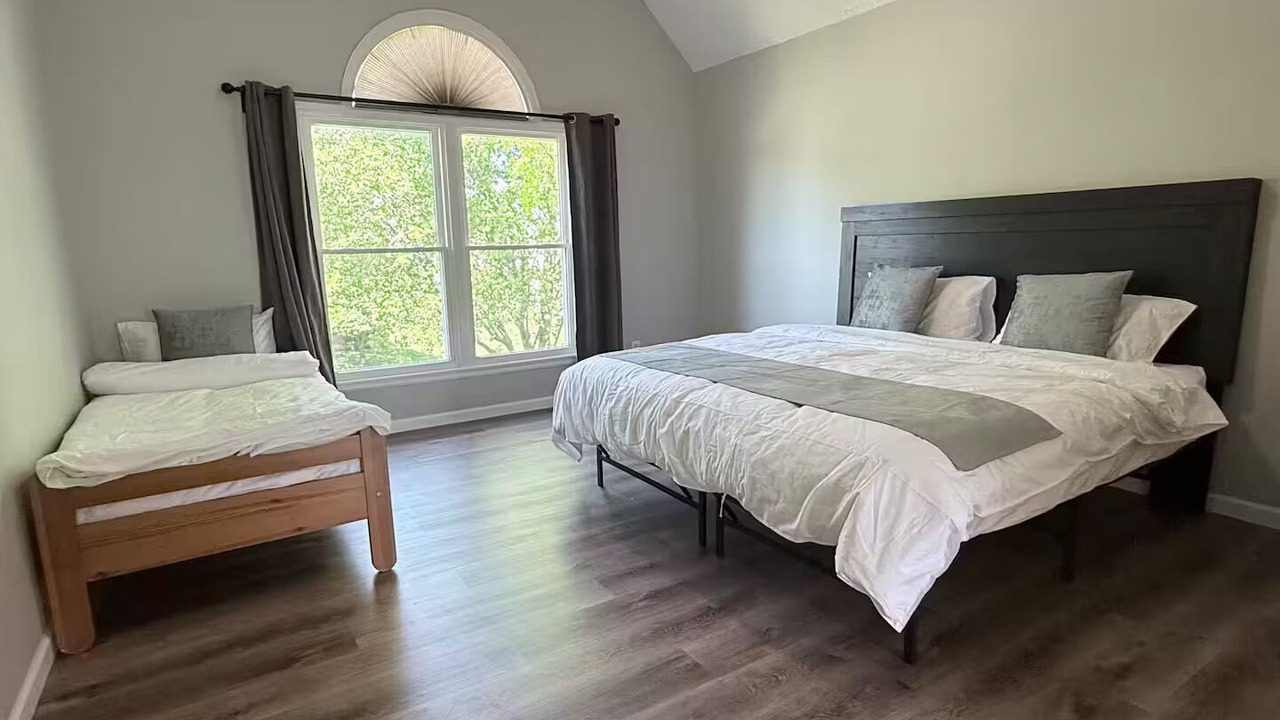 Photo of Bedroom in Overland Park