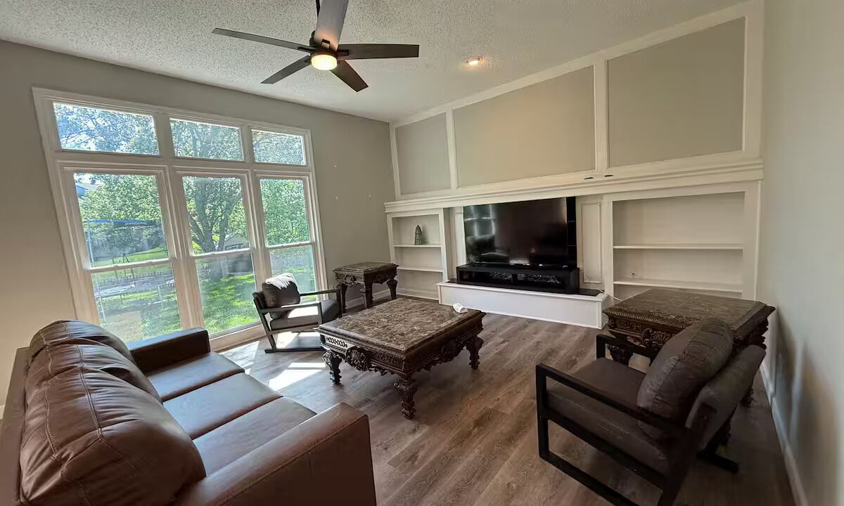 Photo of Livingroom in Overland Park