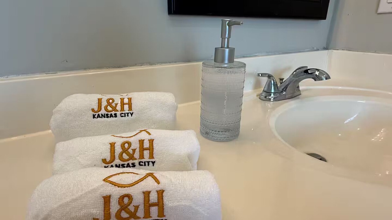 Photo of Bathroom in Overland Park