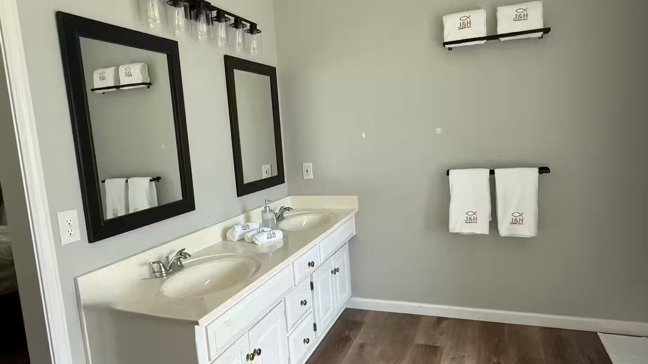 Photo of Bathroom in Overland Park