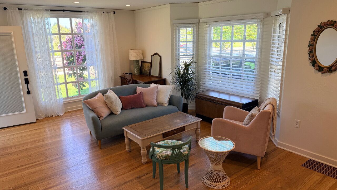 Photo of Livingroom in Dundee
