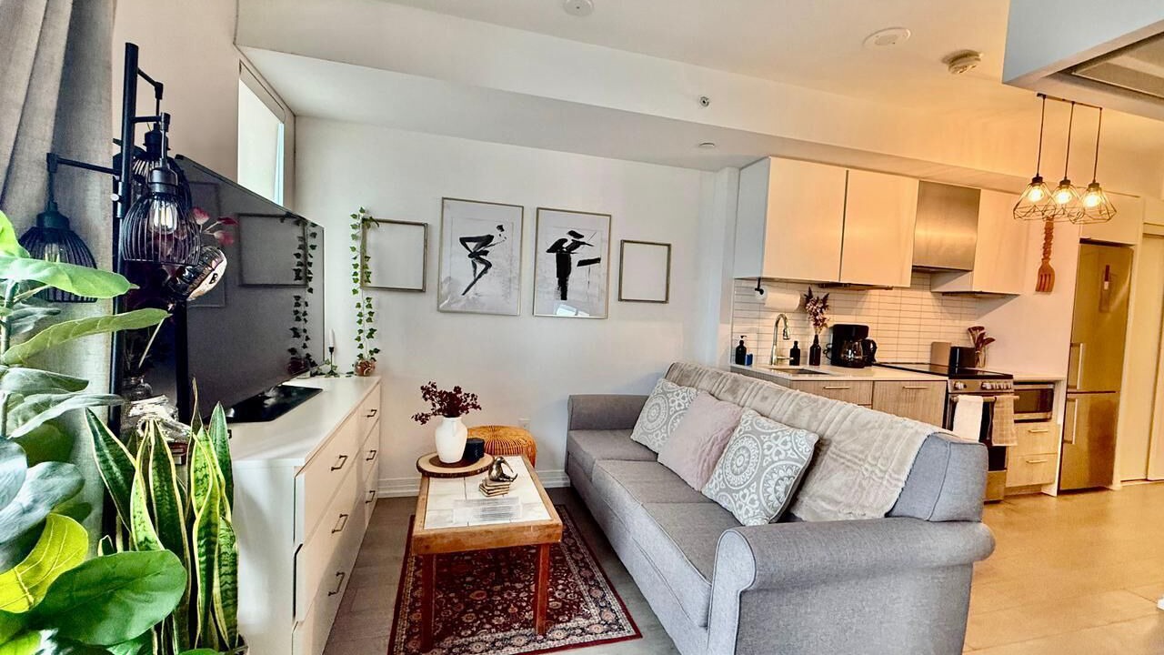 Photo of Livingroom in Downtown Toronto