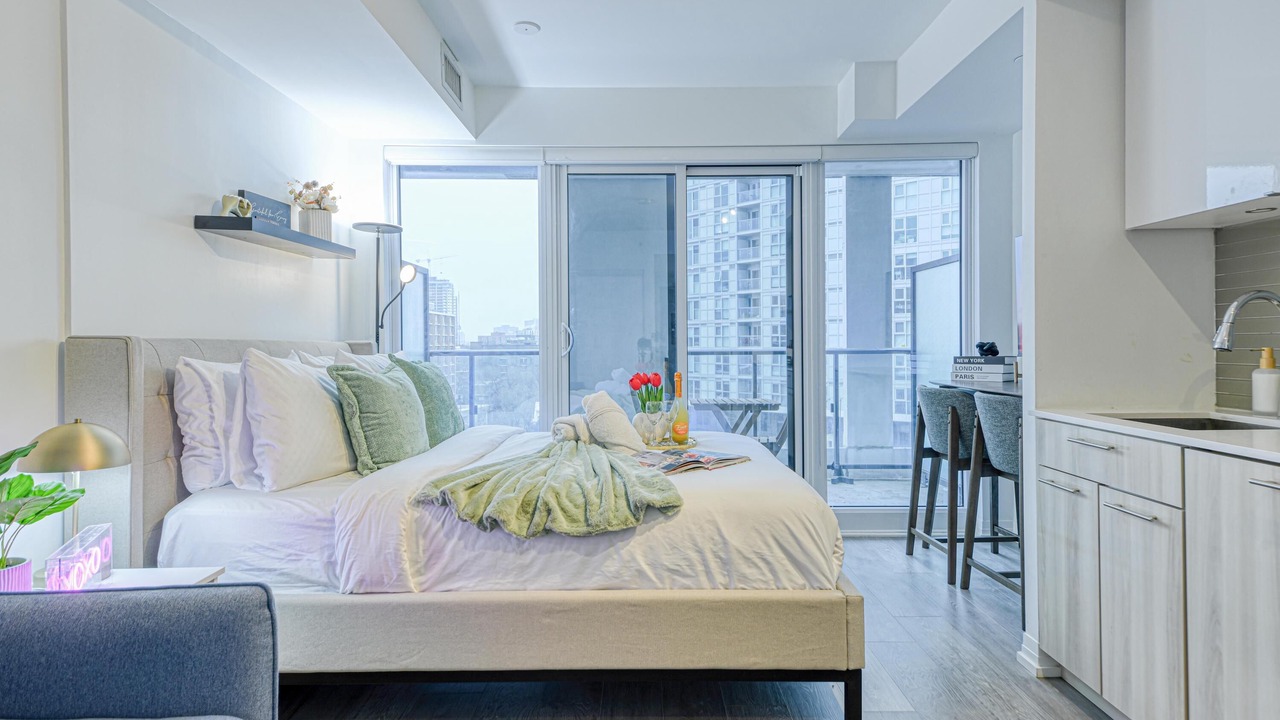 Photo of Bedroom in Church and Wellesley