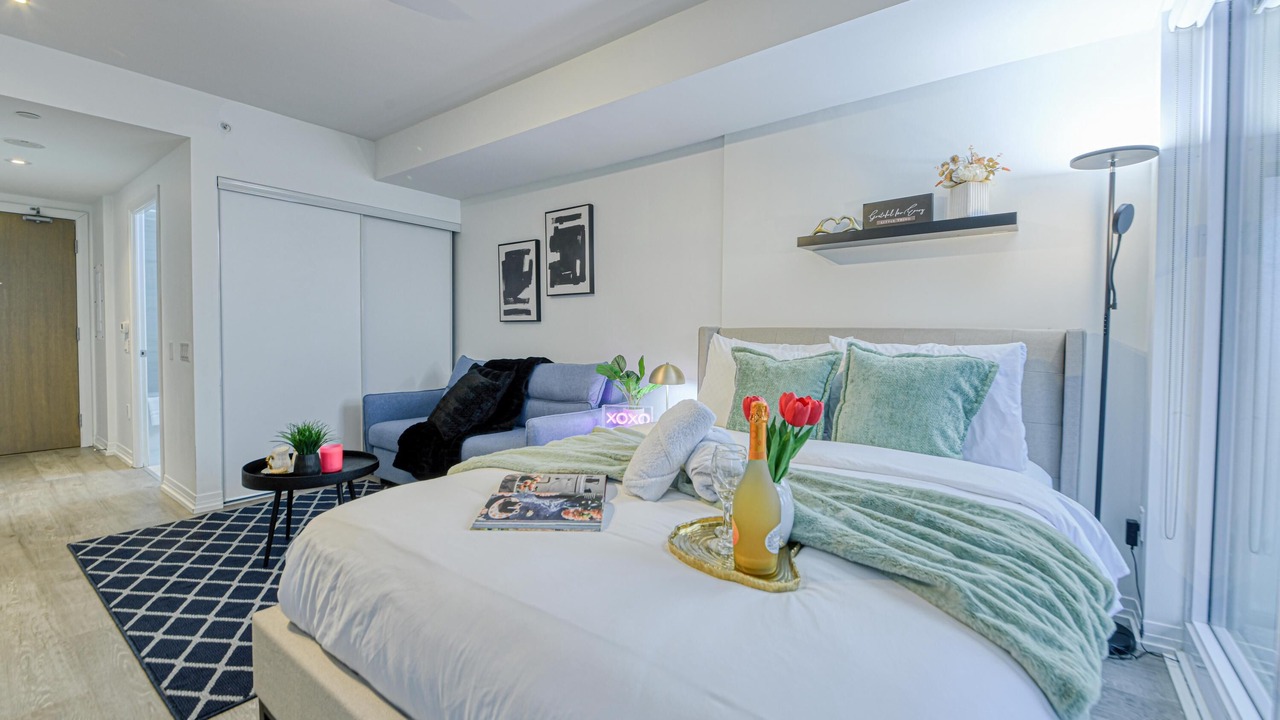Photo of Bedroom in Church and Wellesley