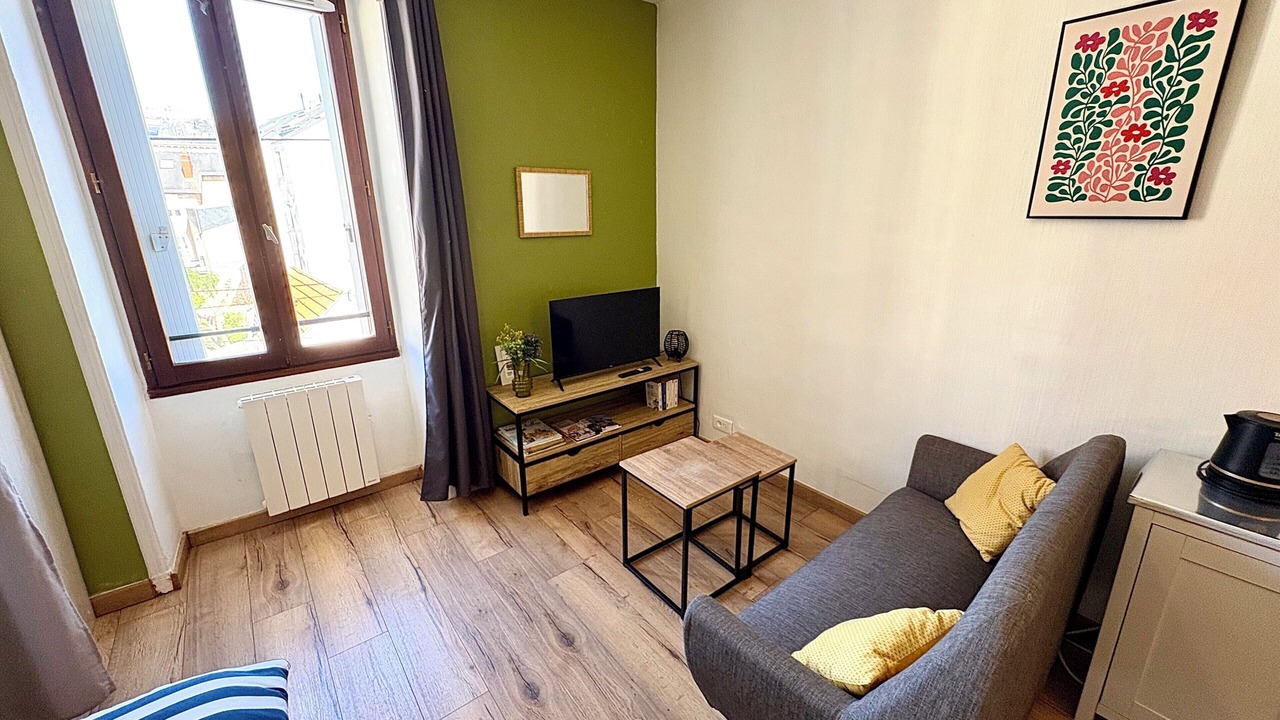 Photo of Livingroom in Coulmiers-Jardin des Plantes
