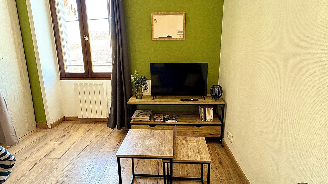 Photo of Livingroom in Coulmiers-Jardin des Plantes