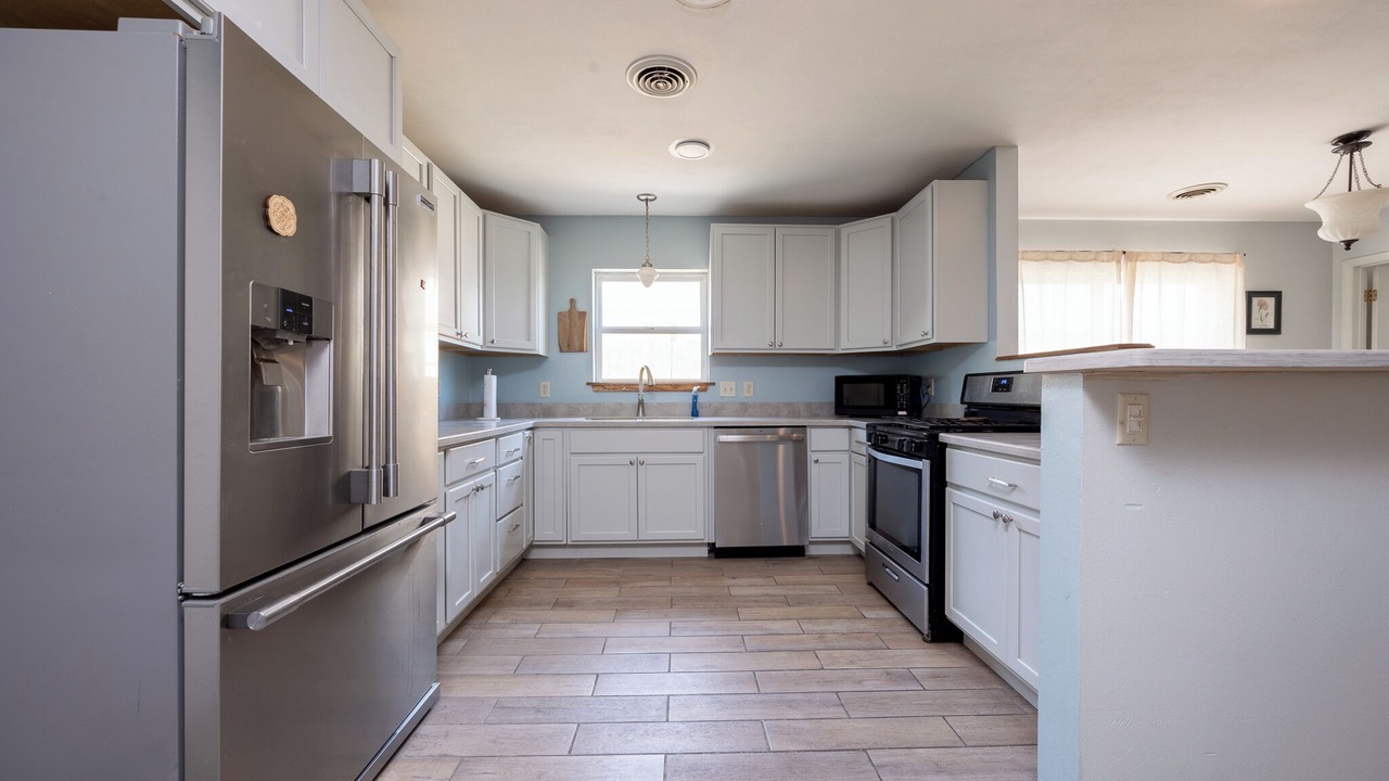 Photo of Kitchen in Aztec