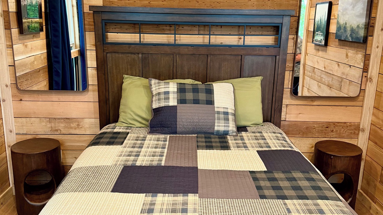 Photo of Bedroom in Jackson County