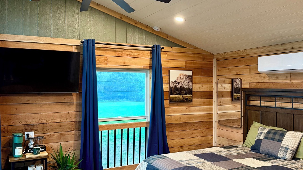 Photo of Bedroom in Jackson County