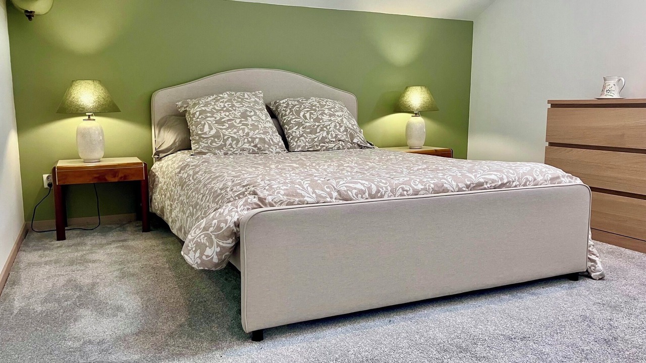 Photo of Bedroom in Felines