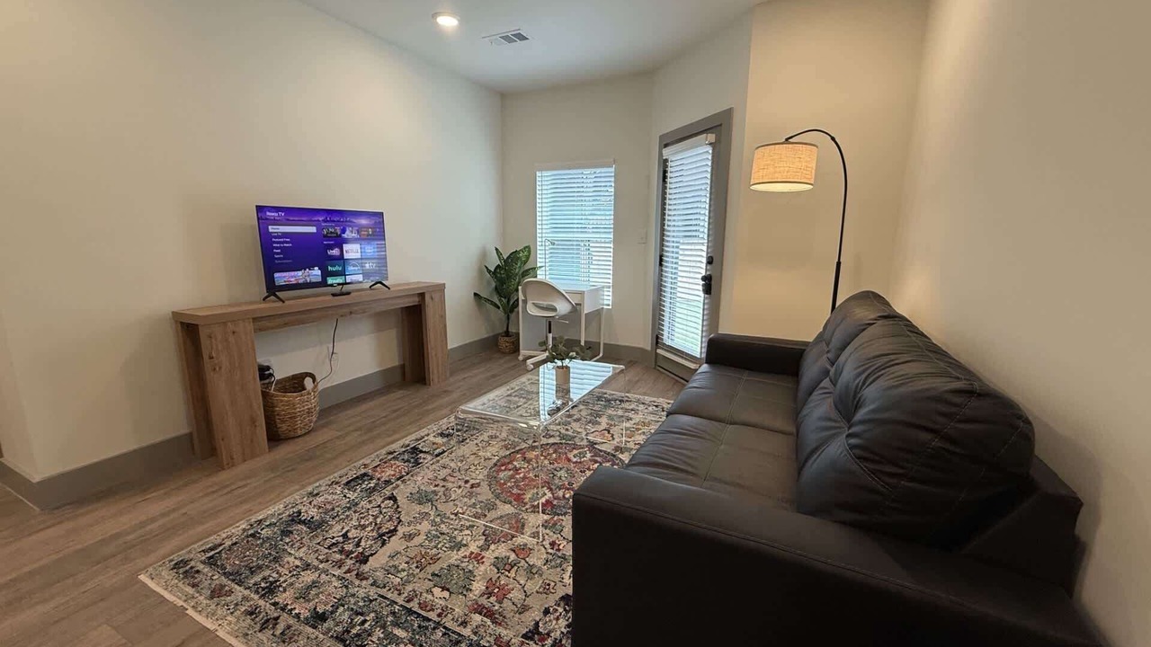 Photo of Livingroom in Parker Lane