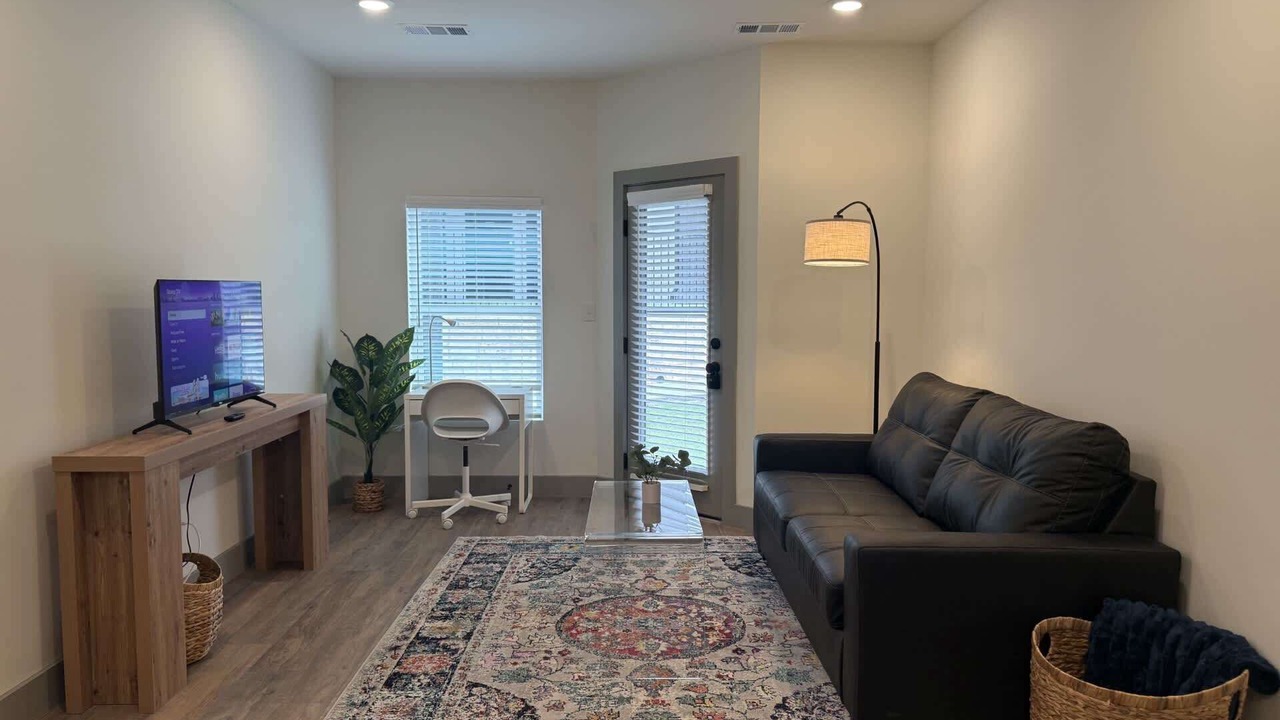 Photo of Livingroom in Parker Lane