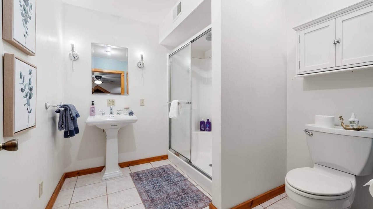Photo of Bathroom in Benton