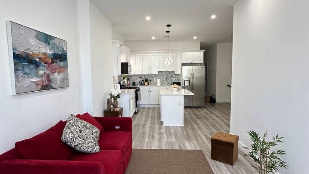 Photo of Livingroom in West New York
