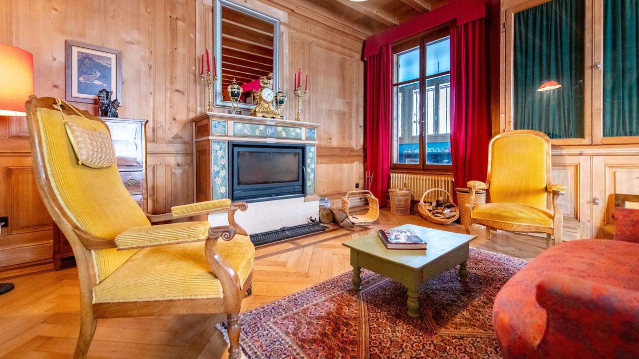 Photo of Livingroom in Bullet