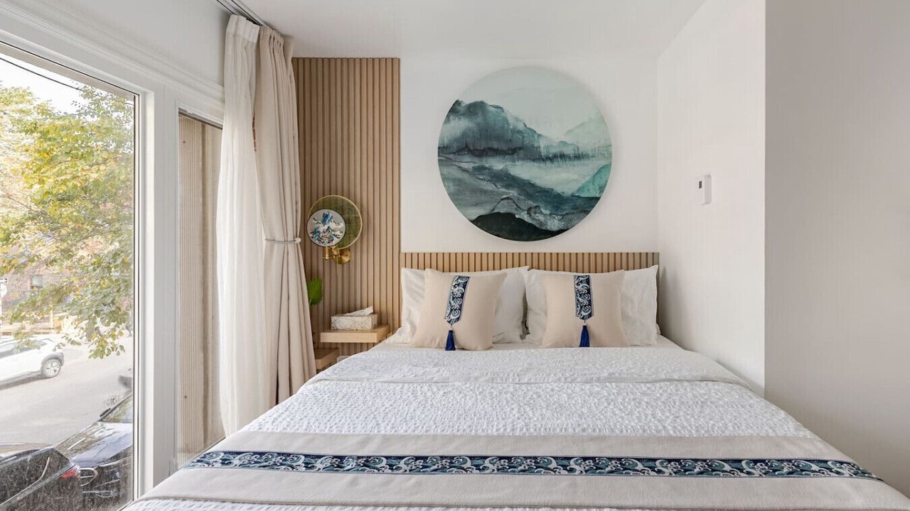 Photo of Bedroom in Plateau Mont Royal