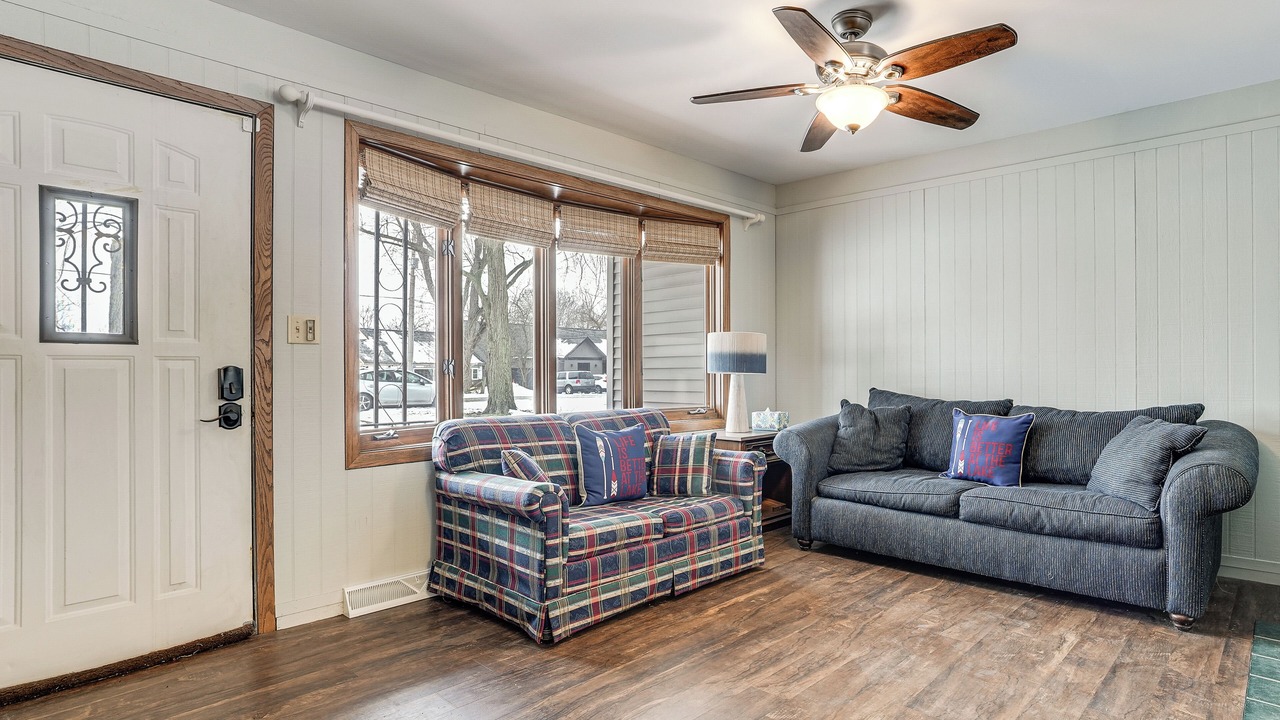 Photo of Bedroom in Paw Paw