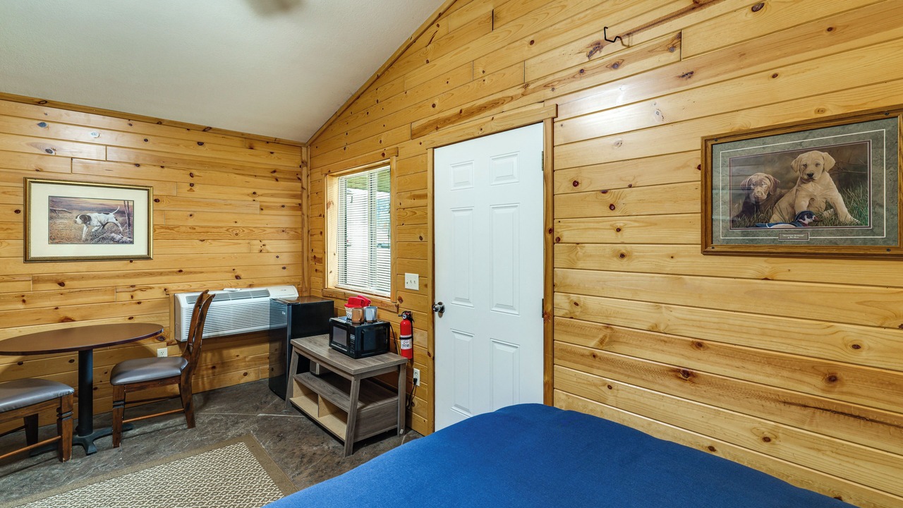 Photo of Bedroom in Waumandee