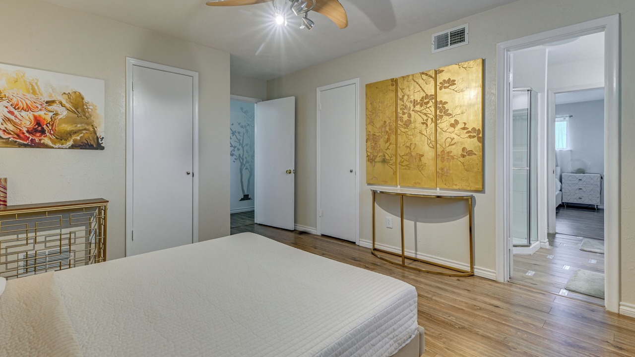 Photo of Bedroom in Northwest Dallas
