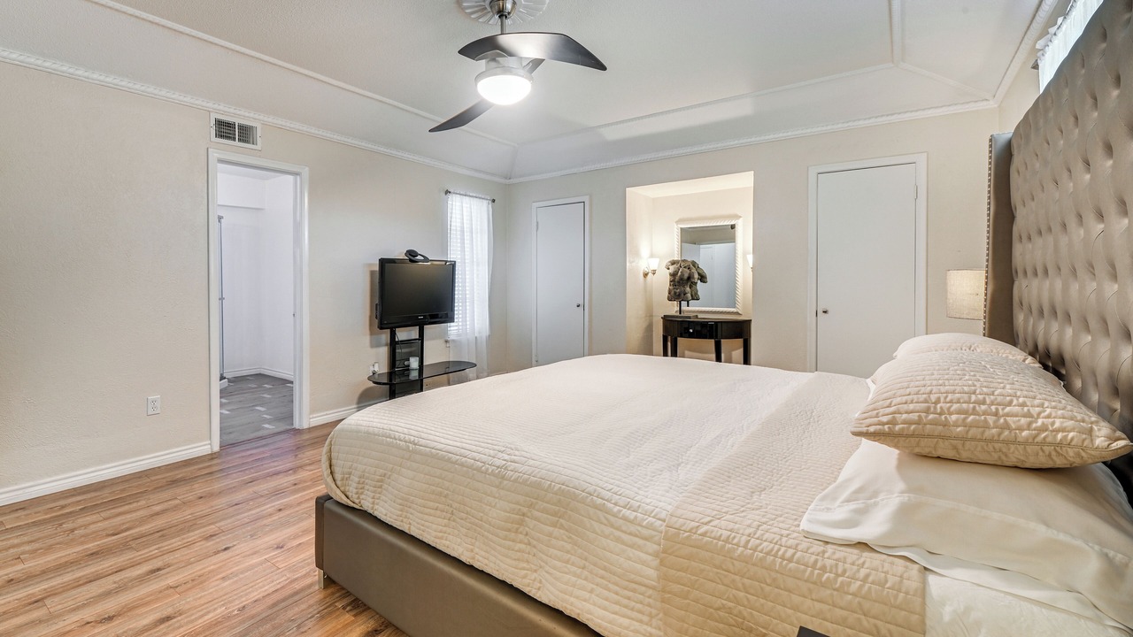 Photo of Bedroom in Northwest Dallas