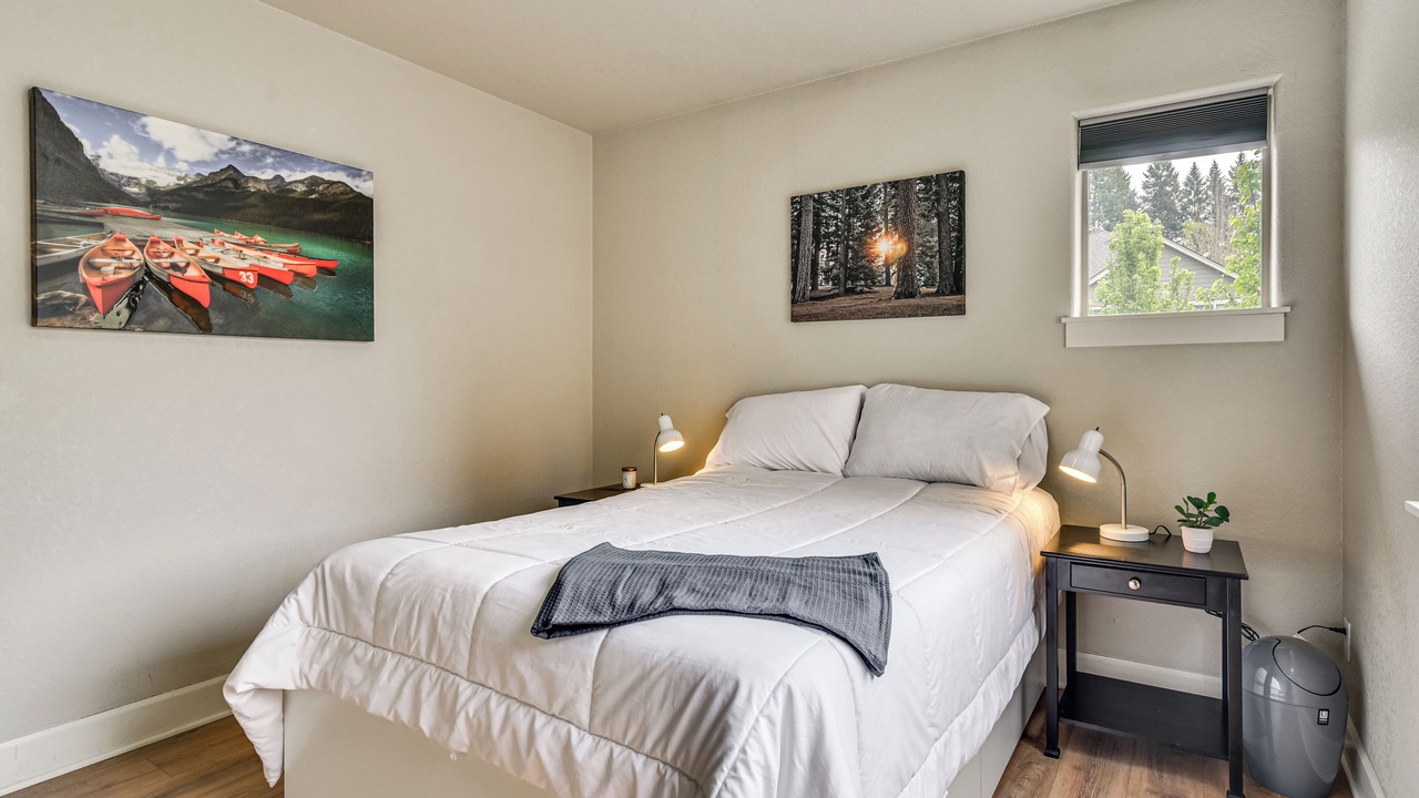 Photo of Bedroom in Sandy