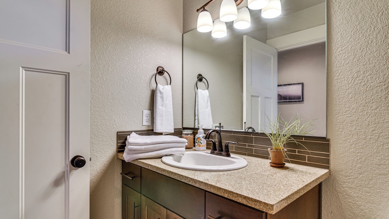 Photo of Bathroom in Sandy