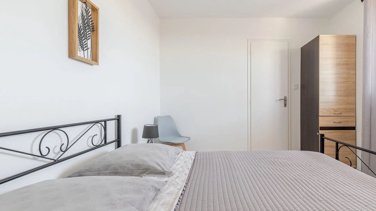 Photo of Bedroom in Poulan-Pouzols