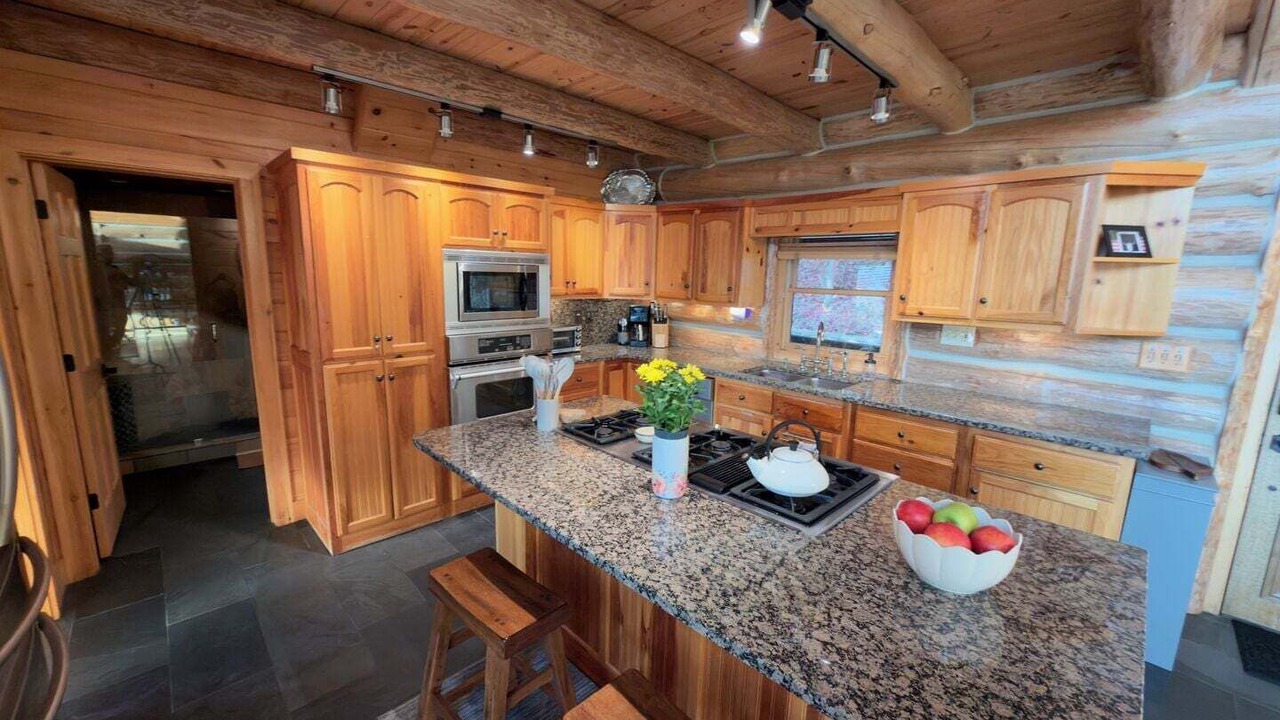 Photo of Kitchen in Ridges Over the Lake